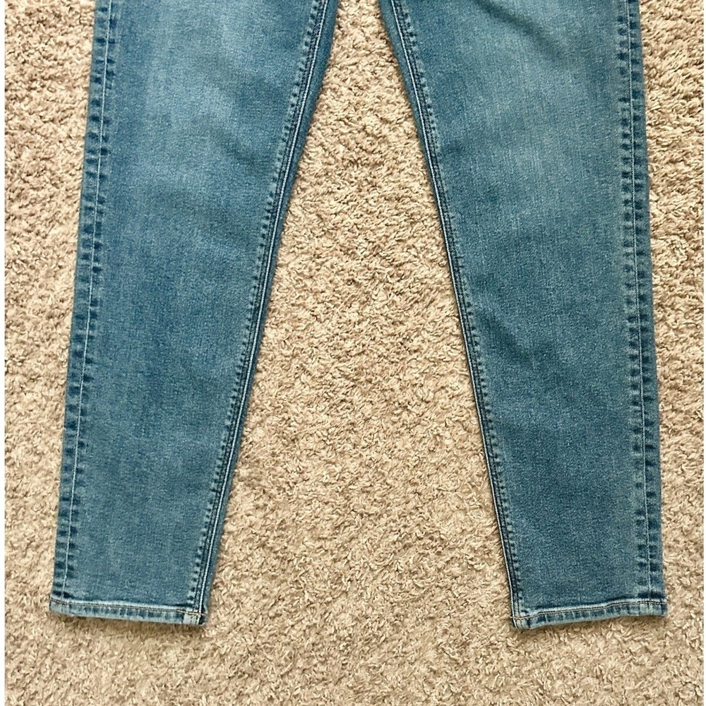 EUC I American Eagle Outfitters‎ I High Waisted Stretch Mom Jeans I Size 0 - Picture 6 of 9